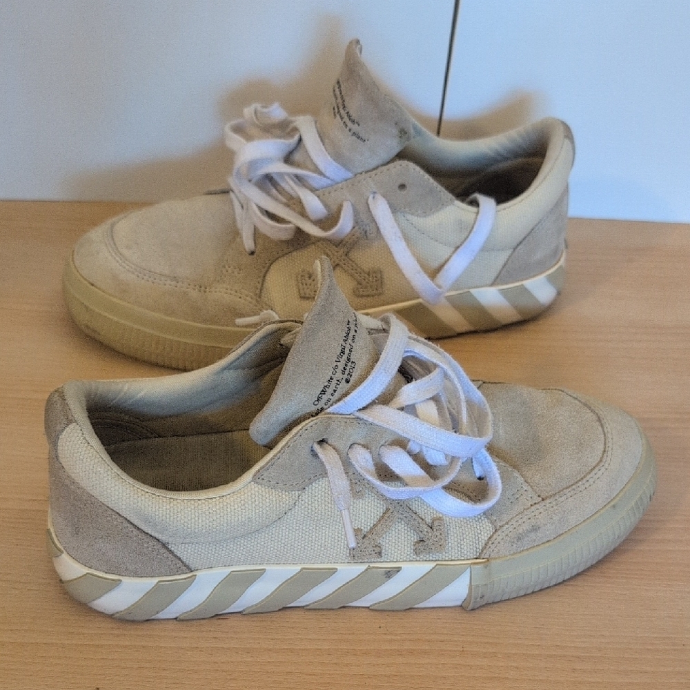 Off-White, Virgil Abloh, Beige Sneakers, Vulcanized Bottom, Size 40 or 8M/9.5W